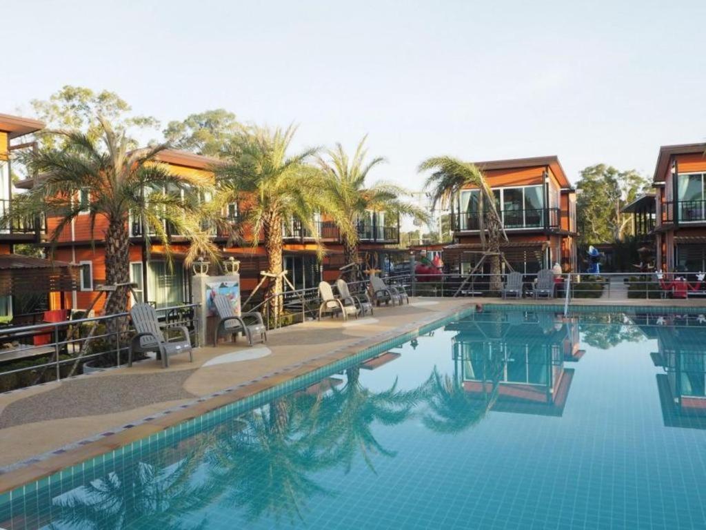 Oyo 755 Rattana Resort Ko Lanta Exterior foto